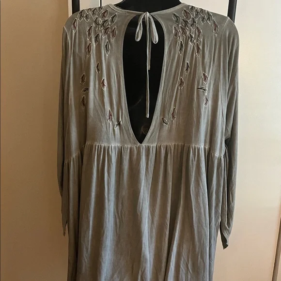 POL embroidered top - Picture 3 of 6